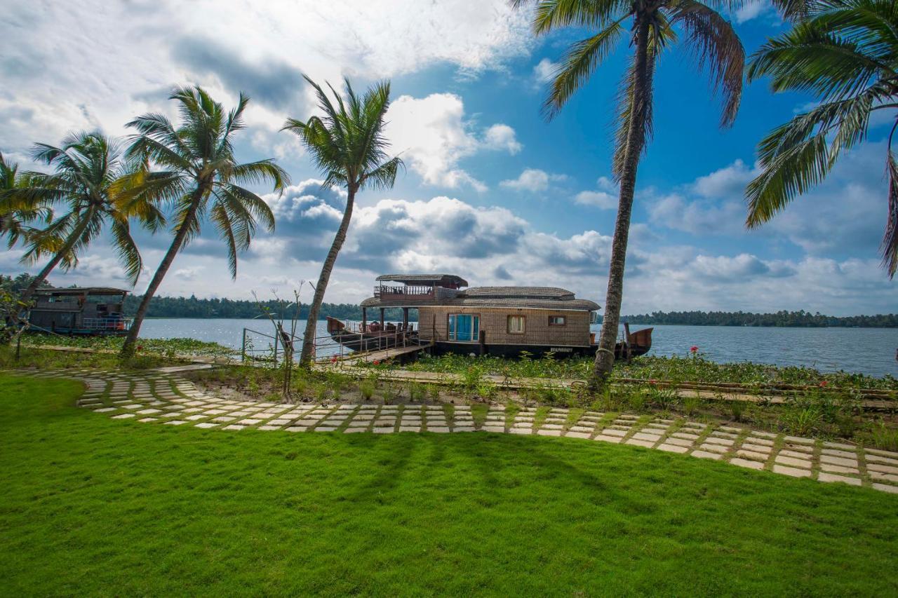 Blue Serene Resort Guruvāyūr Eksteriør billede