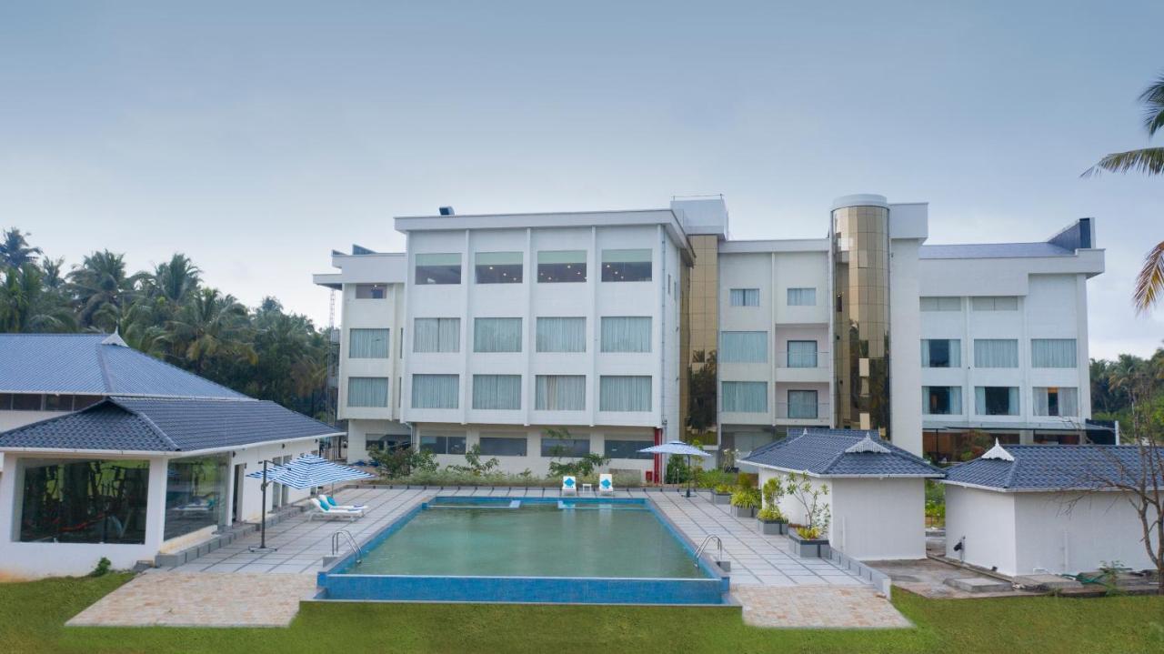 Blue Serene Resort Guruvāyūr Eksteriør billede