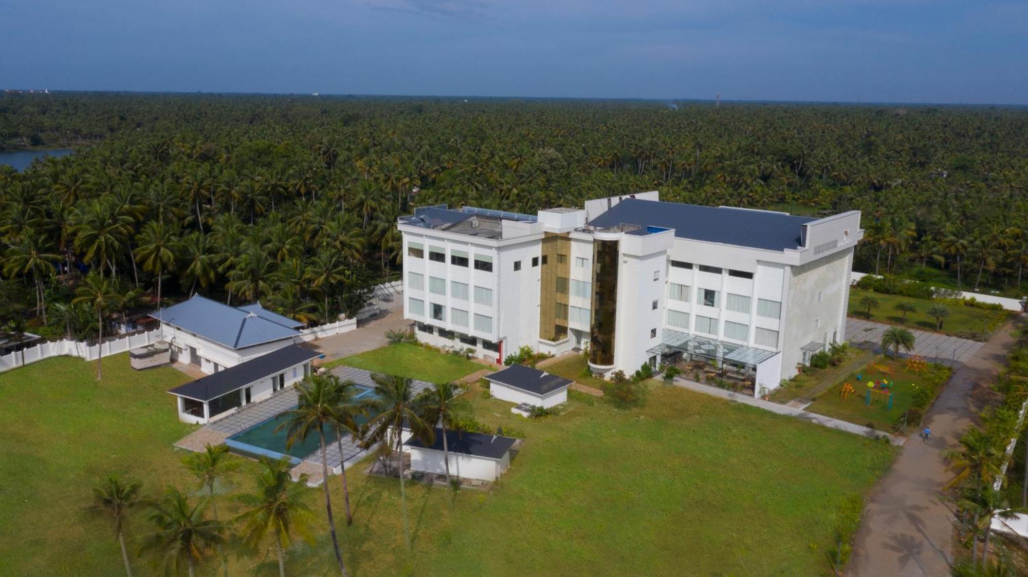 Blue Serene Resort Guruvāyūr Eksteriør billede